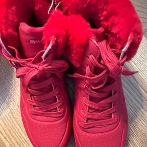Like NEW: Skechers Women's Red Bootie Sneakers, size 9 (fits 8 too)